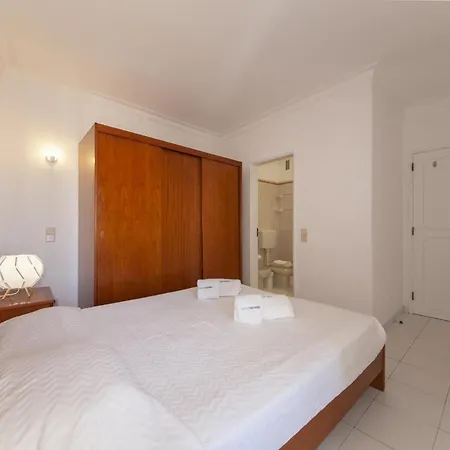 B25 - Candimar Apartamento *