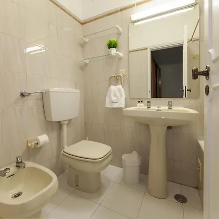 B25 - Candimar Apartment